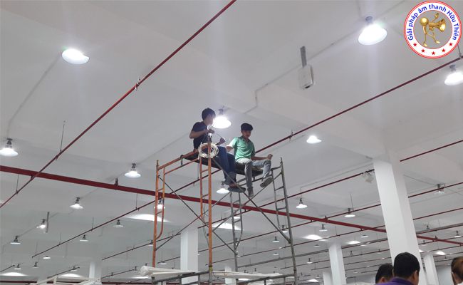 loa thông báo nhà xưởng